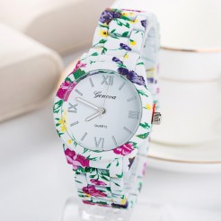 Дамски часовник Geneva Flower - бял